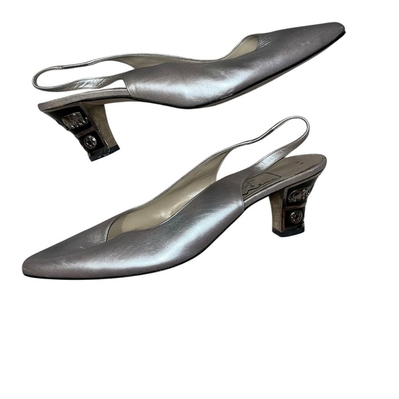 Vintage silver slingback shoes low heels Nina 11 elephants on heel!!!! 90s  80s - Picture 1 of 8